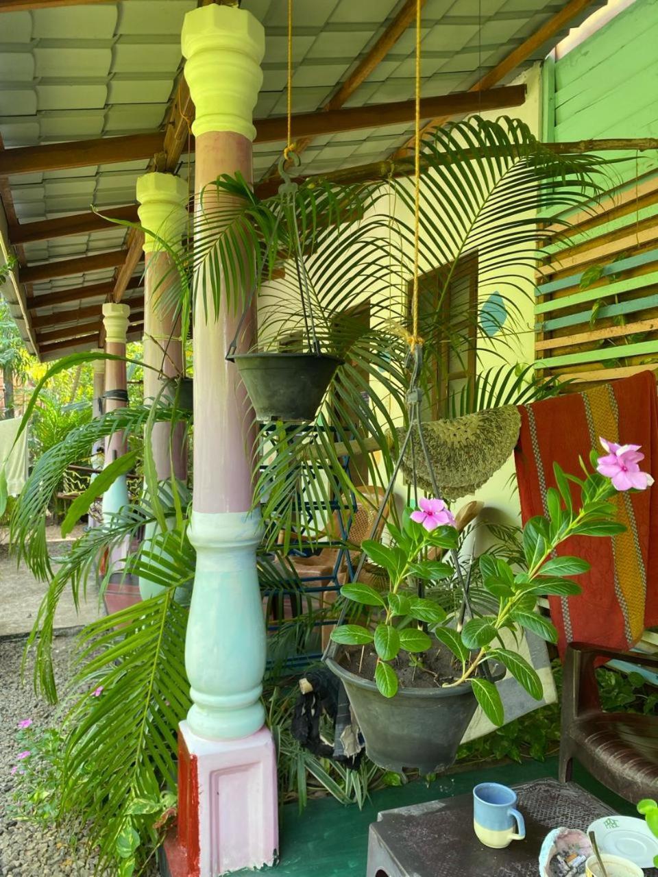 Elena Garden Resort&Restaurant Trincomalee Exterior foto